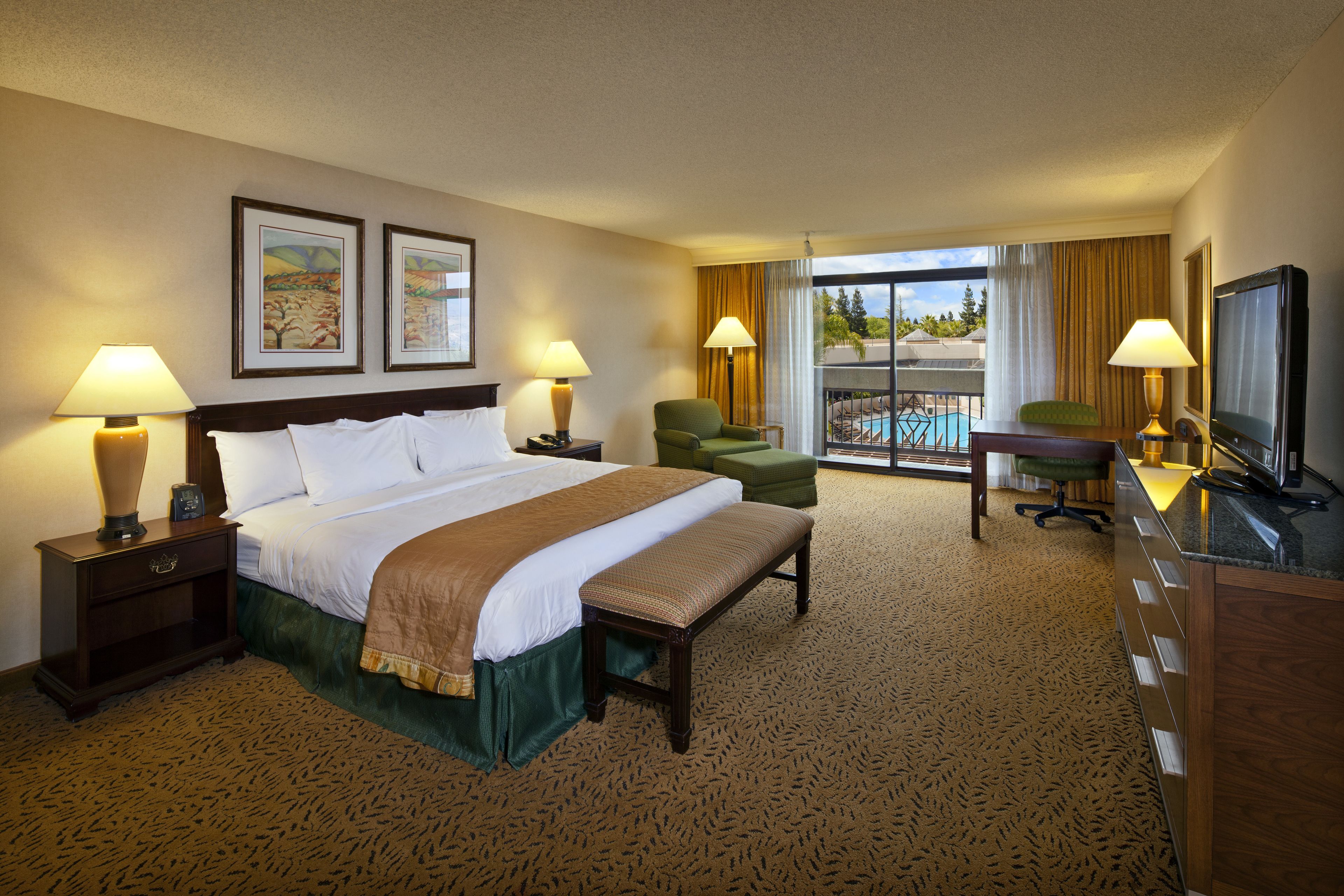 premium bedding, in-room safe, desk, blackout curtains