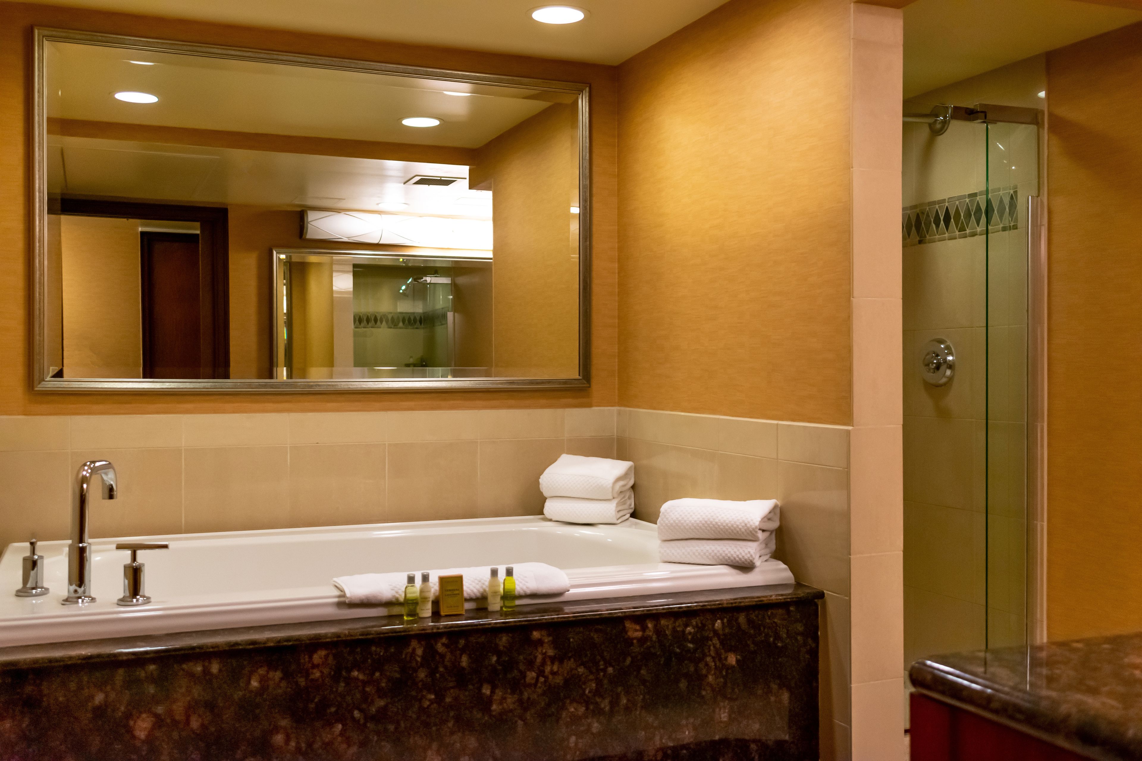 Suite, 1 cama King size, balcón (Gateway)