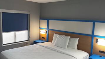 Basic Room | Iron/ironing board, free WiFi, alarm clocks