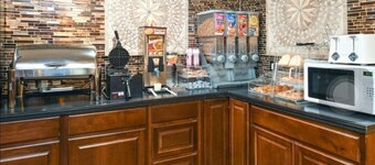 Pronghorn Inn