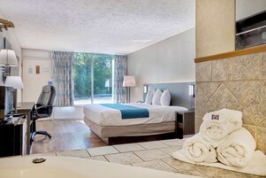 WiFi (free), bed sheets