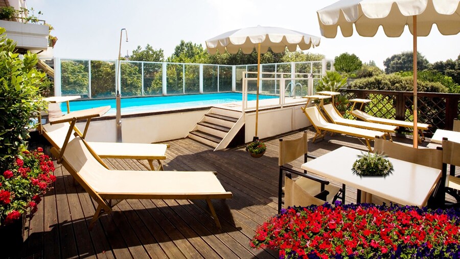 Hotel Savoy