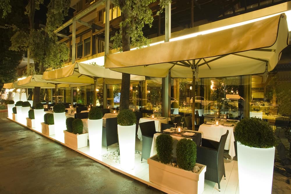 Hotel Savoy