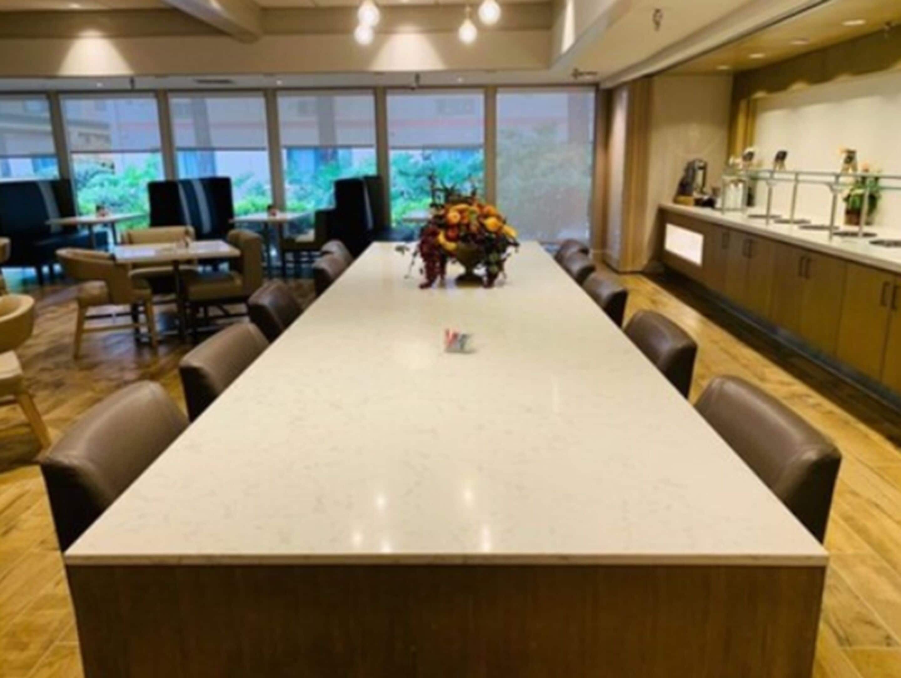 breakfast, lunch, dinner served; pool views