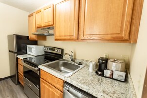 Microwave, coffee/tea maker