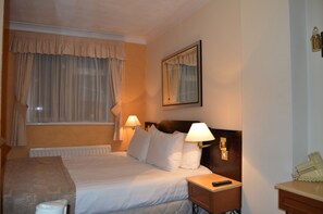 Double Room | Bathroom