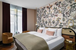 Habitación estándar con 2 camas individuales | Ropa de cama de alta calidad, edredón, camas Select Comfort y minibar