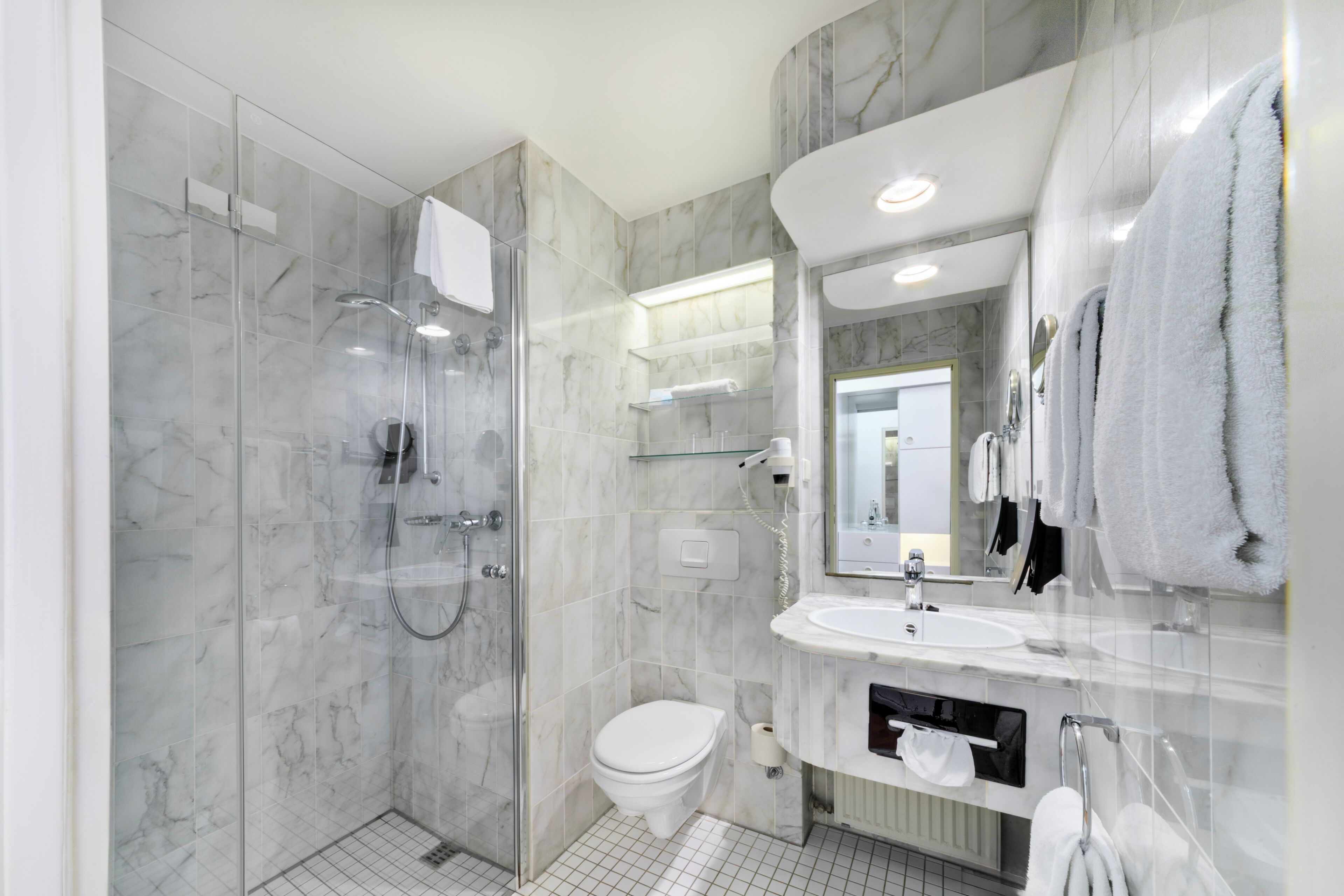 Photo - relexa hotel Schatten Stuttgart
