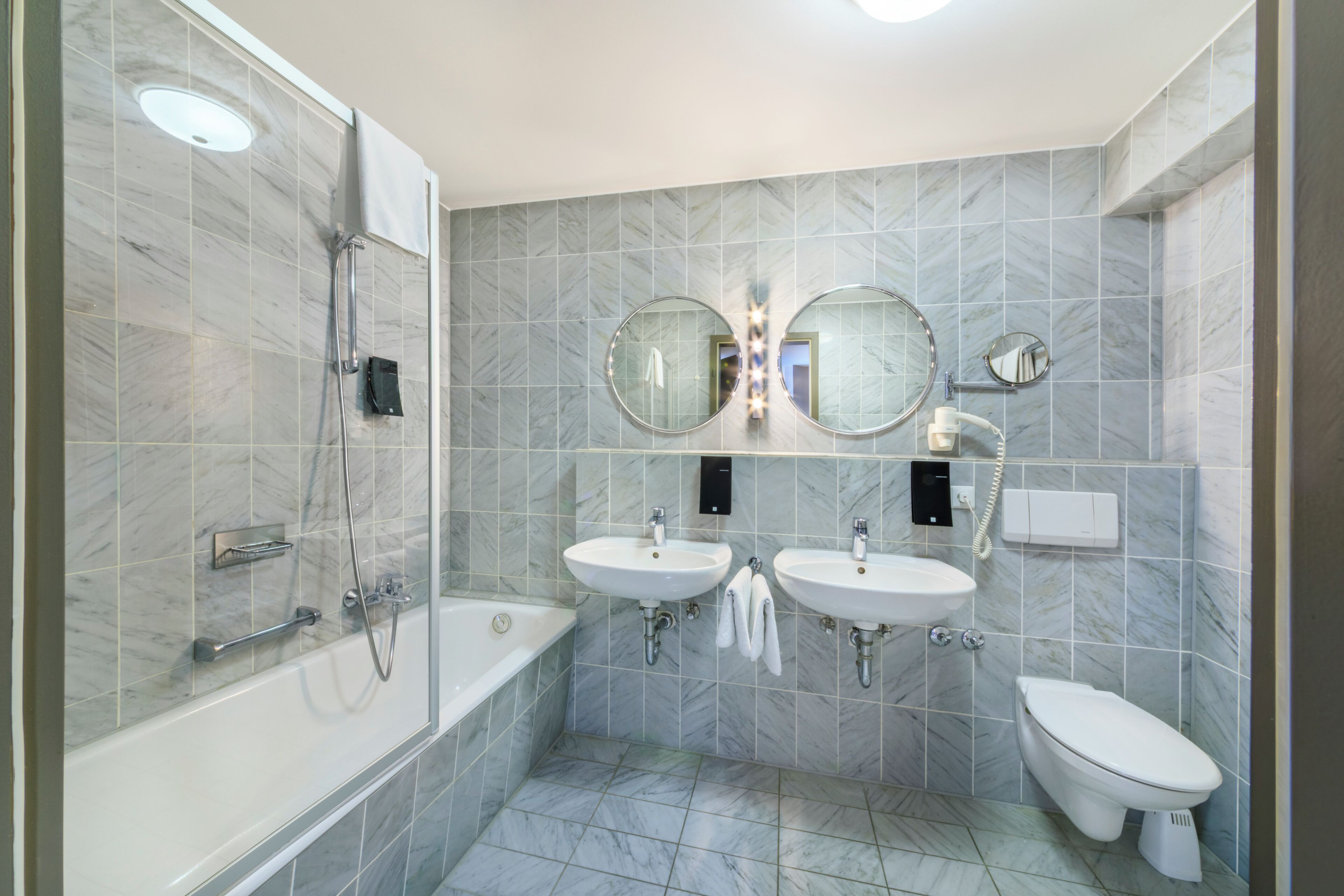 Photo - relexa hotel Schatten Stuttgart