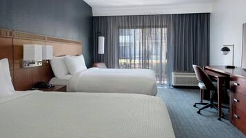 Decoración personalizada, muebles diferentes y escritorio