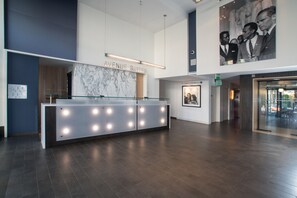 Lobby - Avenue Suites (Washington)