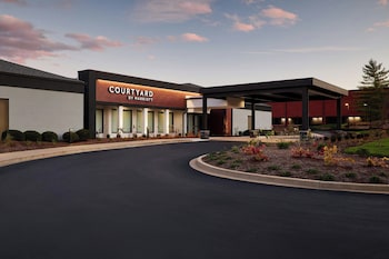 Courtyard by Marriott St Louis Creve Coeur