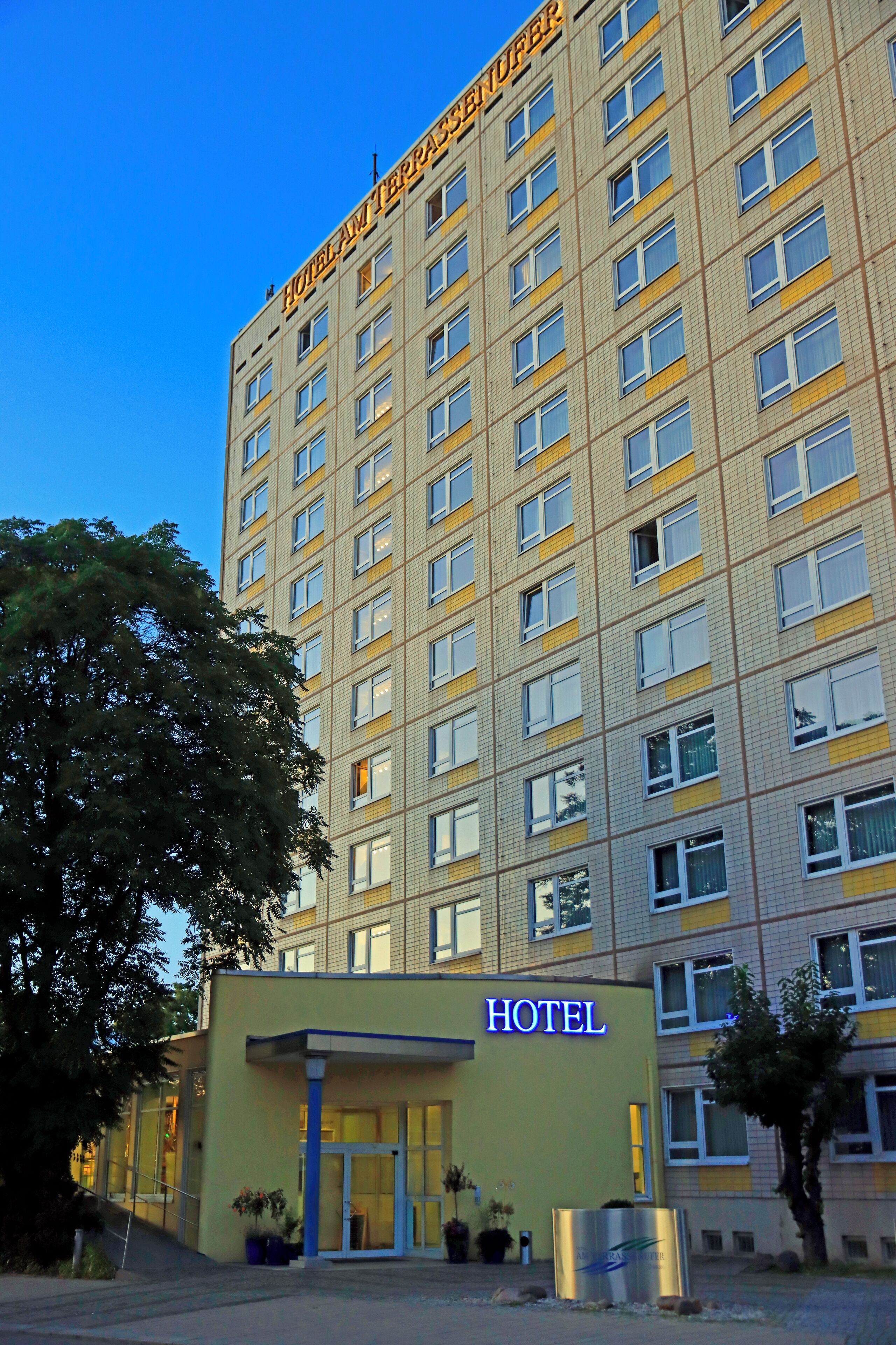 Foto - Hotel Am Terrassenufer