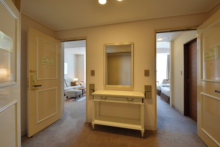 Imperial Hotel, Tokyo - Image 78