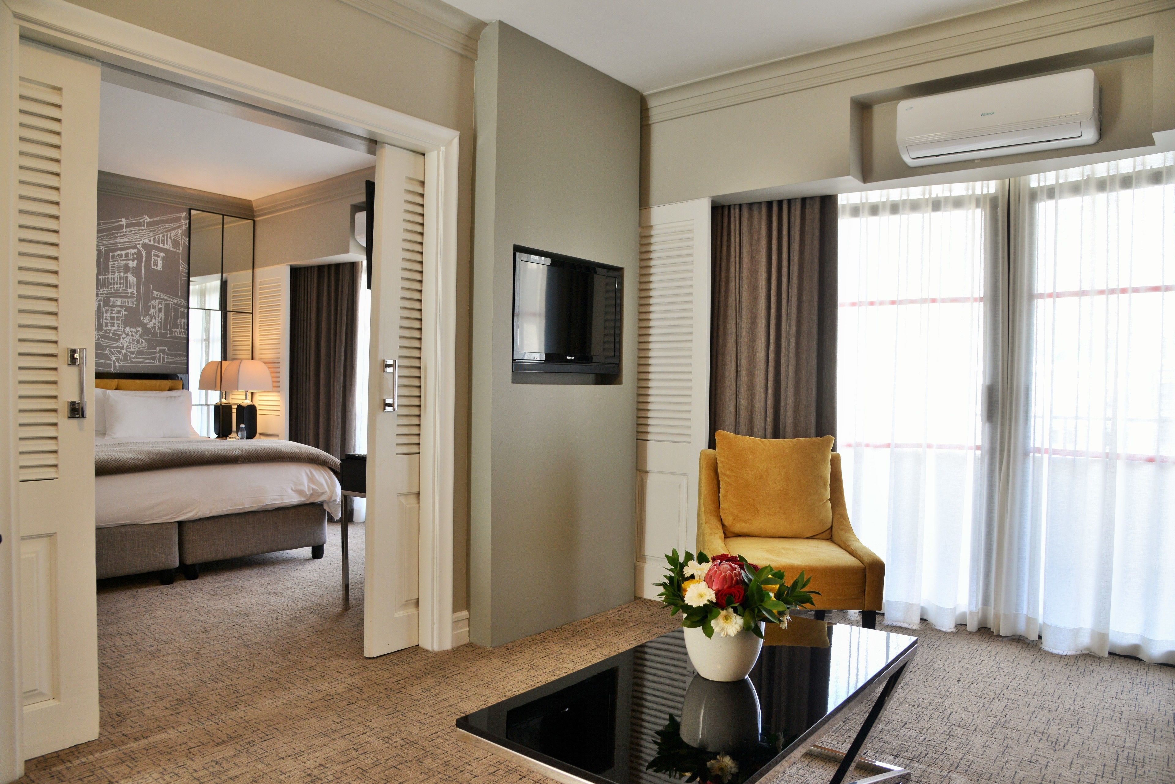 Photo - The Capetonian - Halal