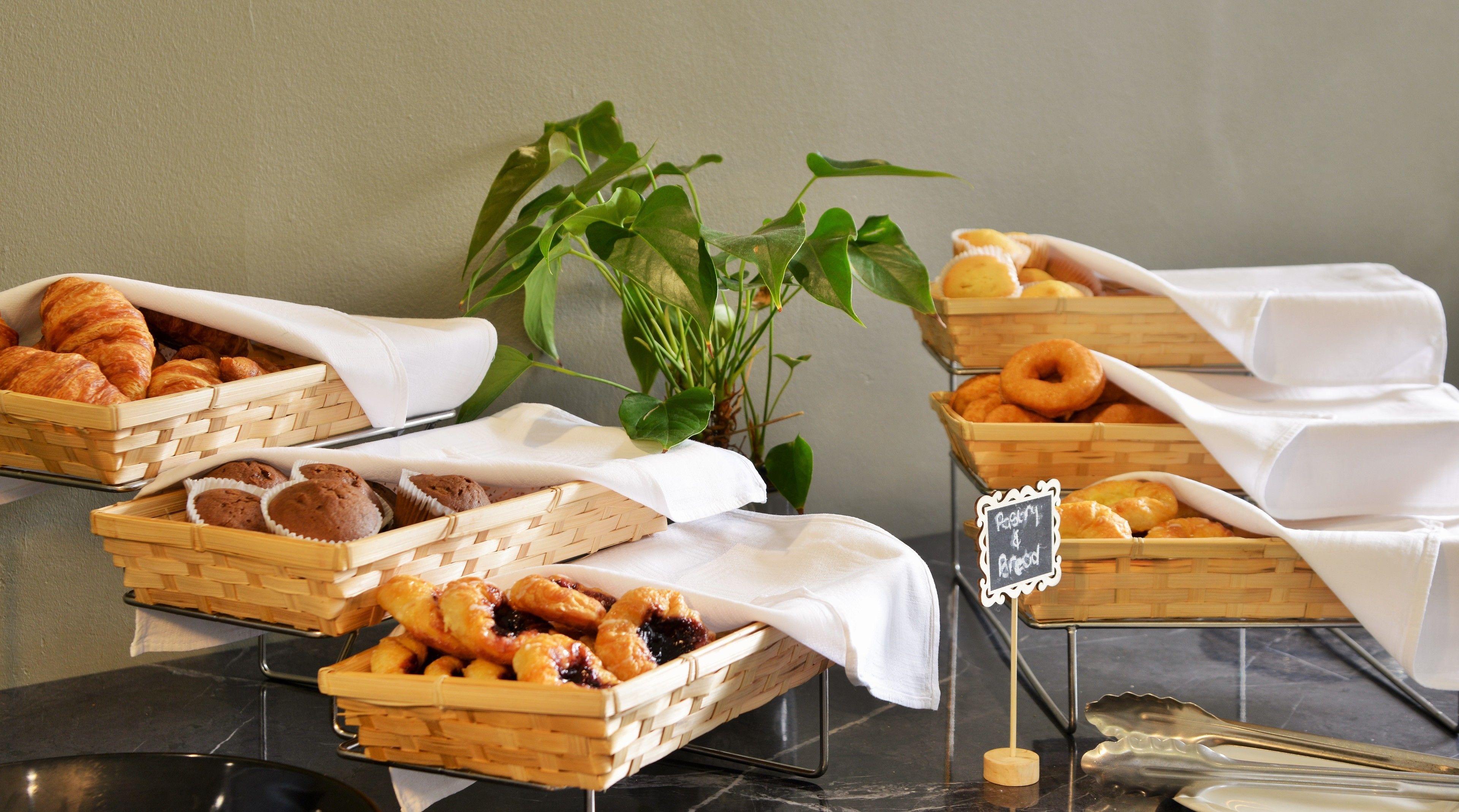 Photo - The Capetonian - Halal