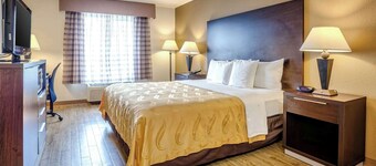 Quality Inn near Six Flags Discovery Kingdom - Napa Valley