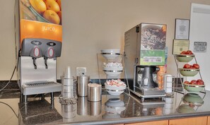 Gratis kontinental frukost varje dag