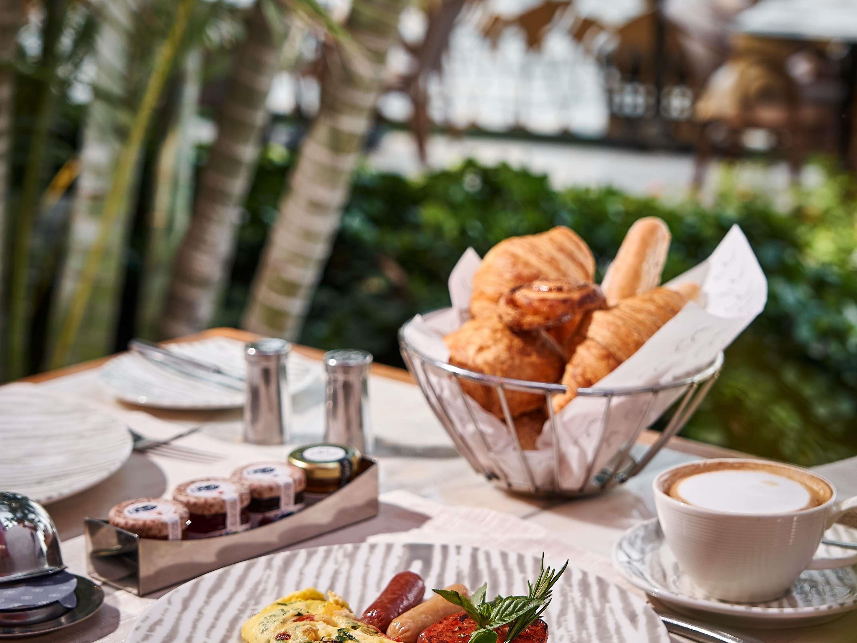 Breakfast area