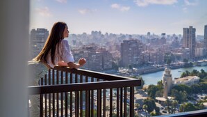 Premium Room, 2 Single Beds (Partial Nile View) | City view