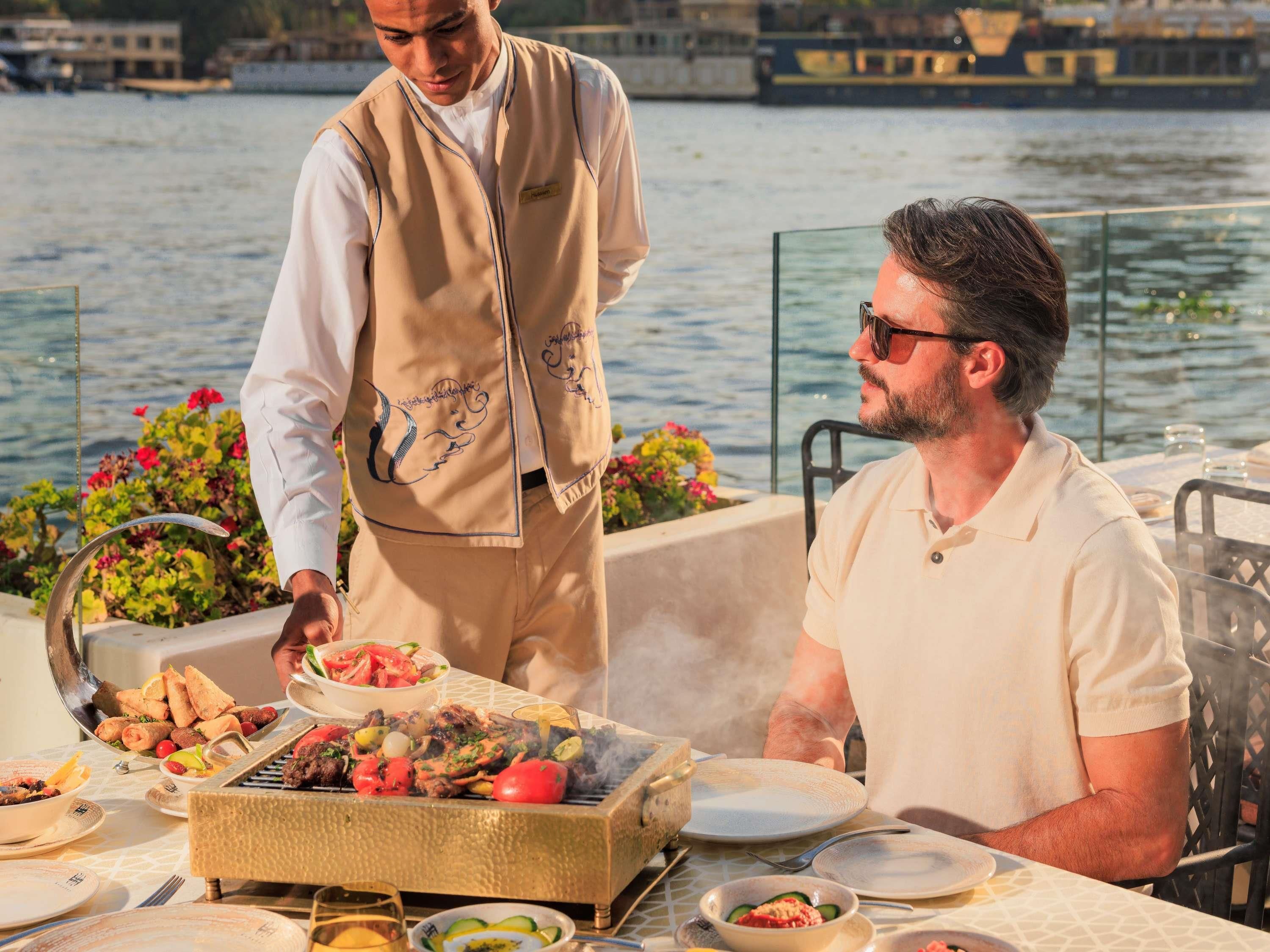 4 restaurants; breakfast, lunch and dinner served 