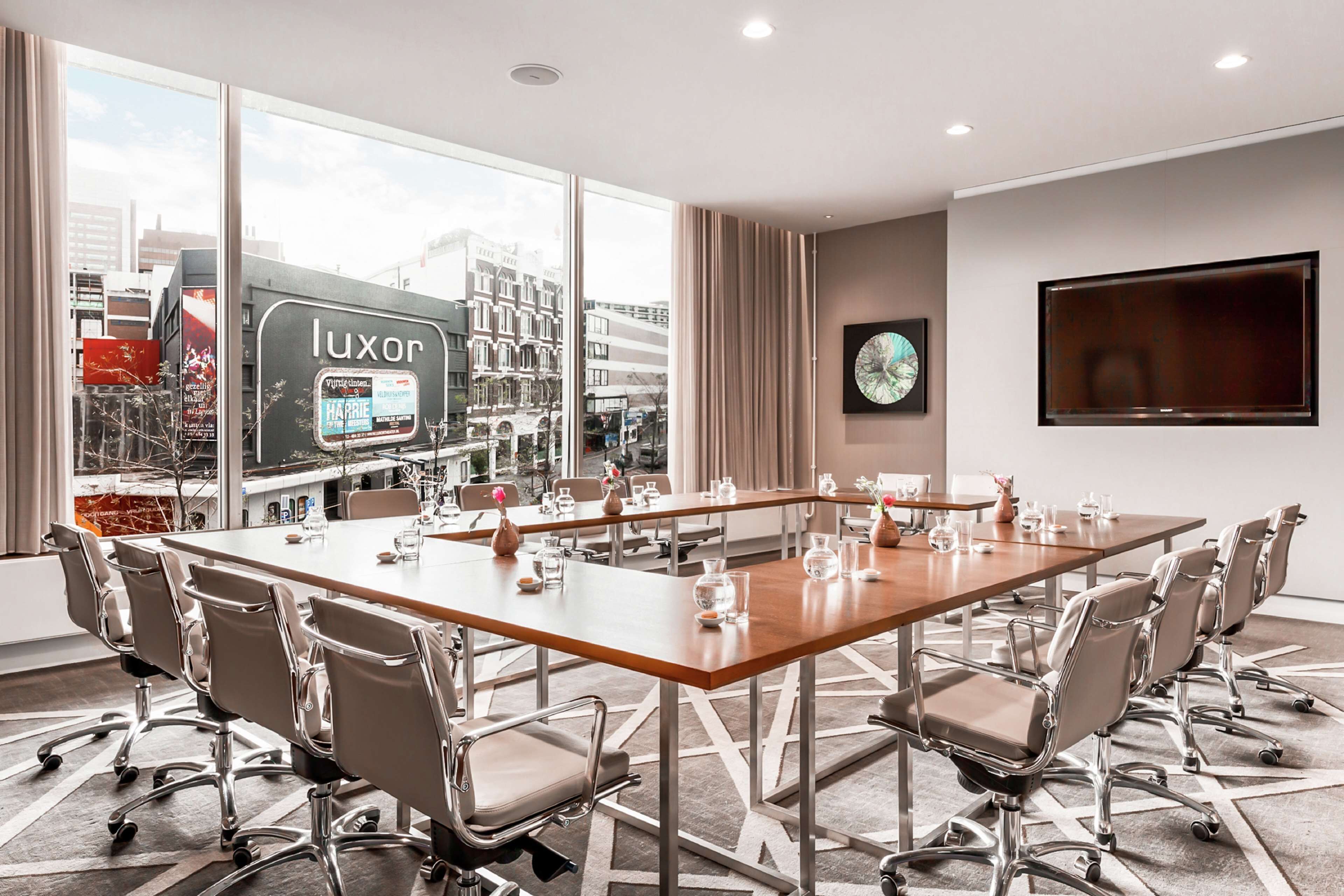 Photo - Hilton Rotterdam