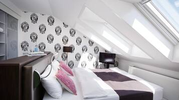 Superior tweepersoonskamer | Hypoallergeen beddengoed, donzen dekbedden, een minibar