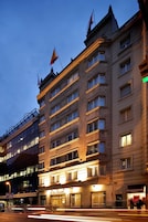 Front of property - evening/night