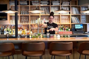 Bar (in der Unterkunft)