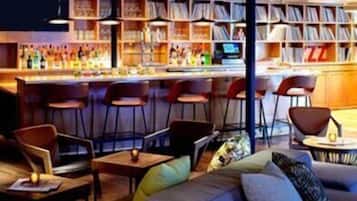 Bar (en la propiedad)