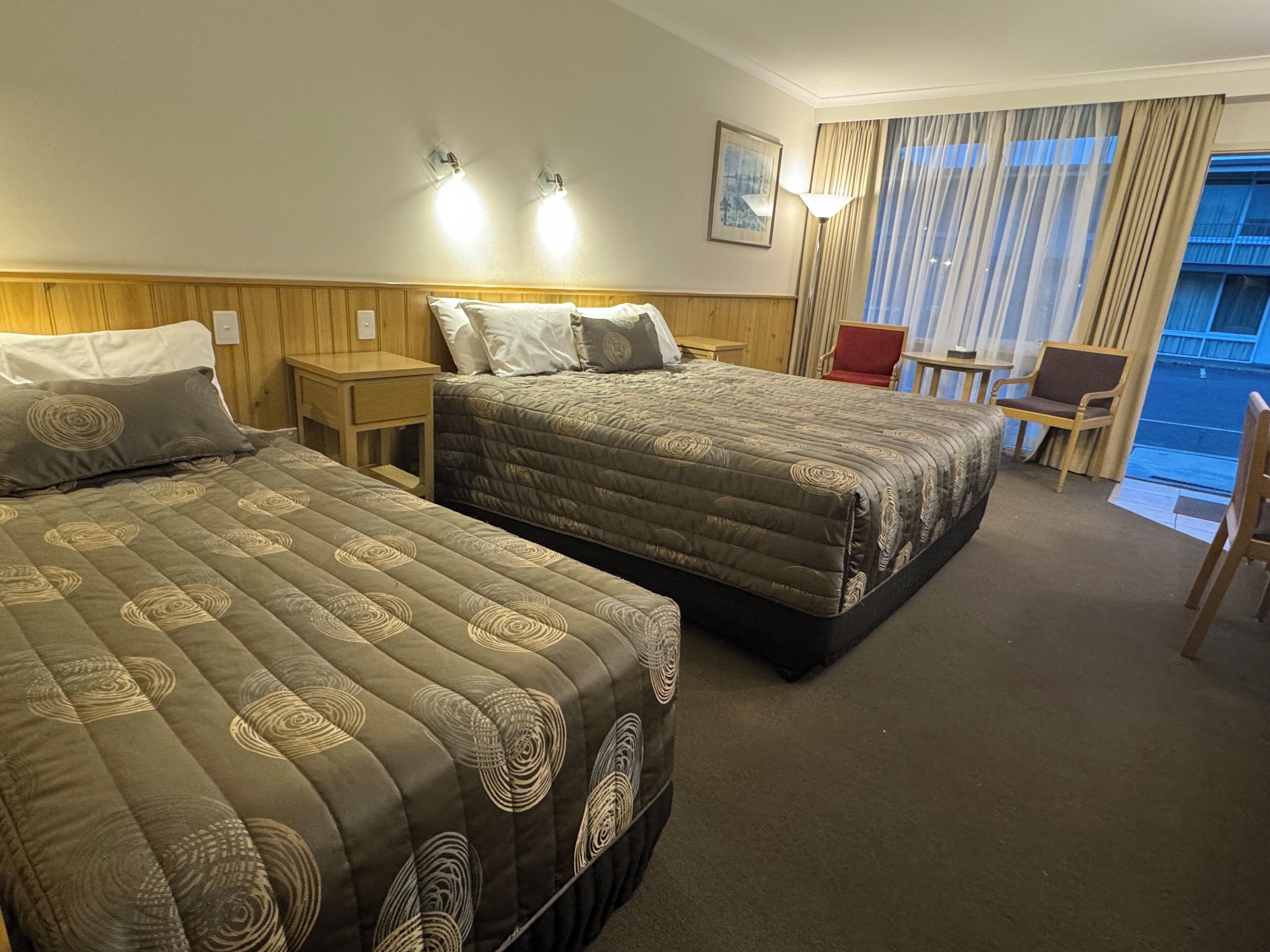 Rom – deluxe (King and Single) | Wi-fi (inkludert)