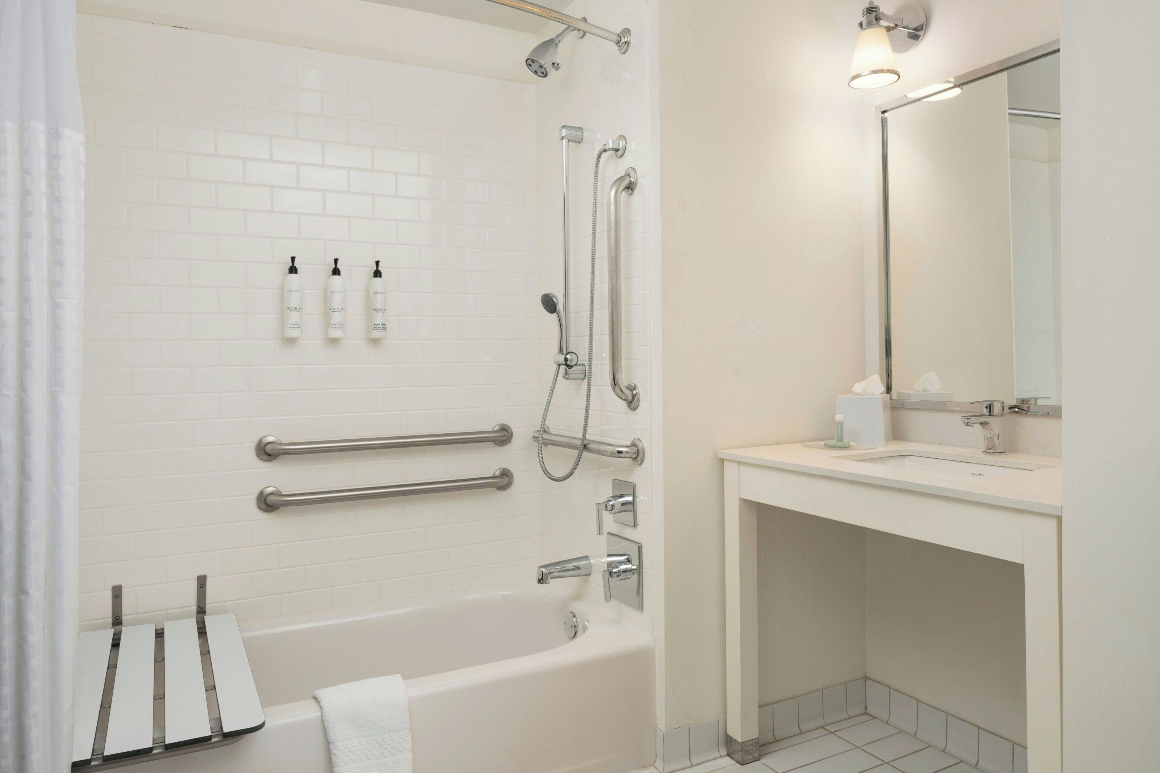 room, 1 king bed | bathroom | free toiletries, hair dryer, towels, soap