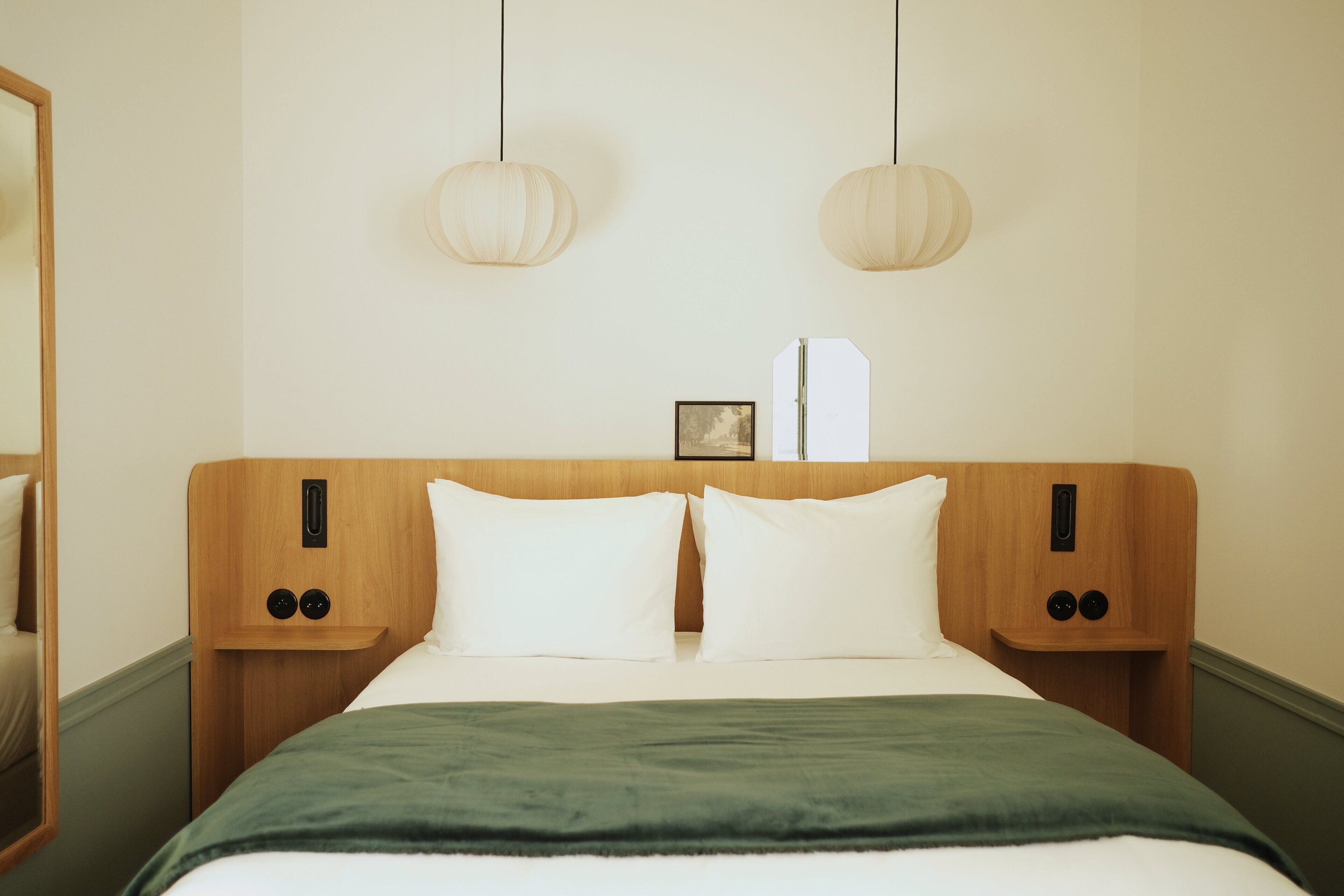 Minibar, in-room safe, individually decorated, individually furnished