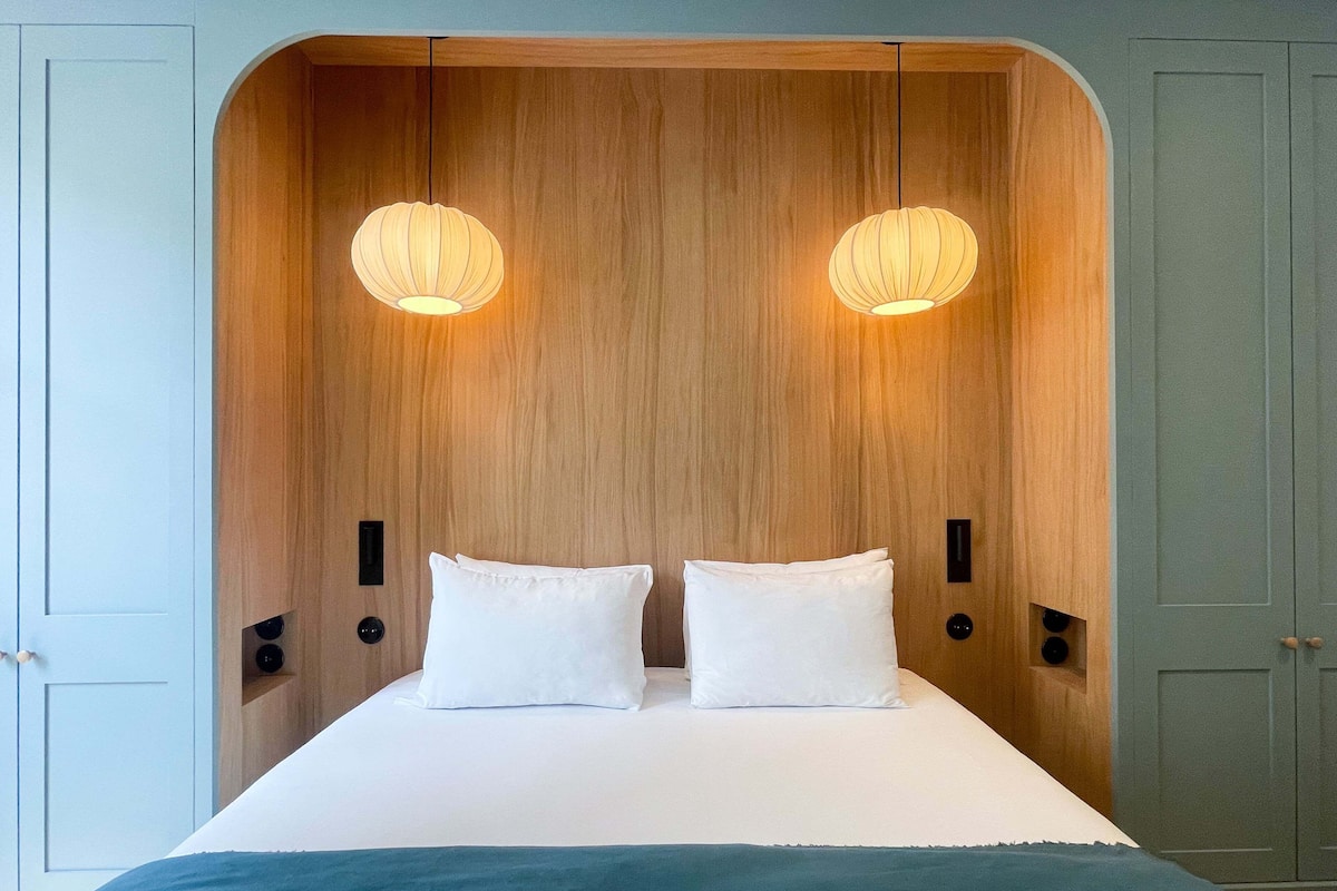 1 bedroom, minibar, in-room safe, individually decorated