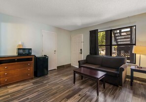 Suite, Multiple Beds, Non Smoking | Desk, iron/ironing board, free WiFi, bed sheets