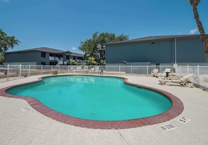 Outdoor pool, open 9:00 AM to 11:00 PM, sun loungers