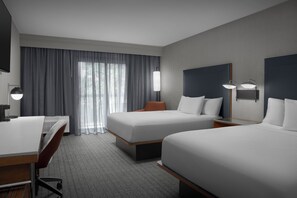 1 bedroom, premium bedding, down comforters, pillowtop beds
