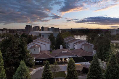 Courtyard by Marriott Spokane Downtown at the Convention Ctr