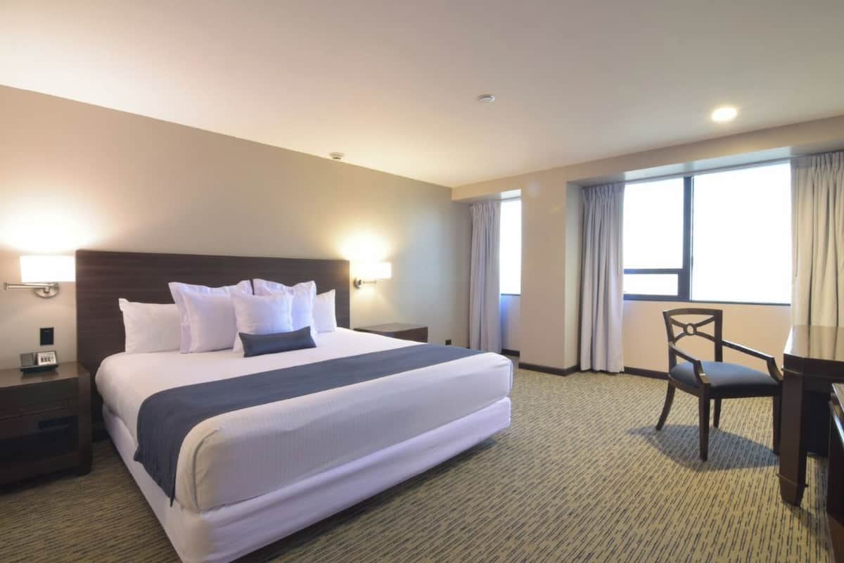 Down comforters, pillowtop beds, desk, laptop workspace