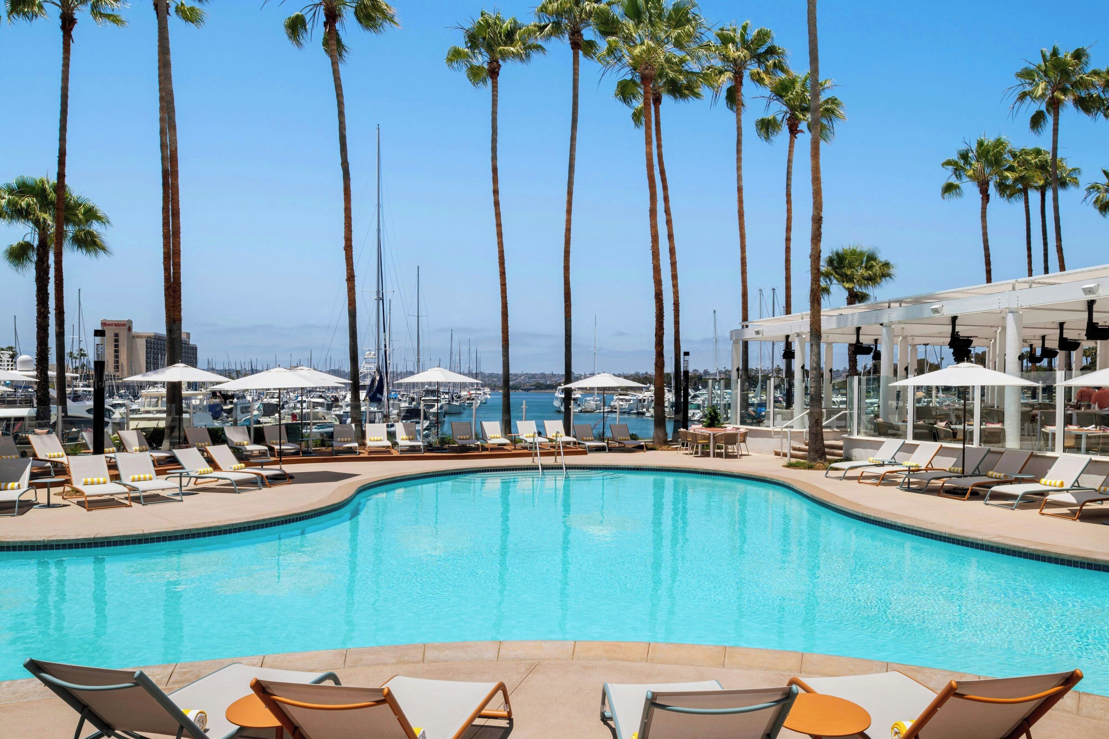 3 outdoor pools, open 7:00 am to 10:00 pm, pool umbrellas, pool loungers