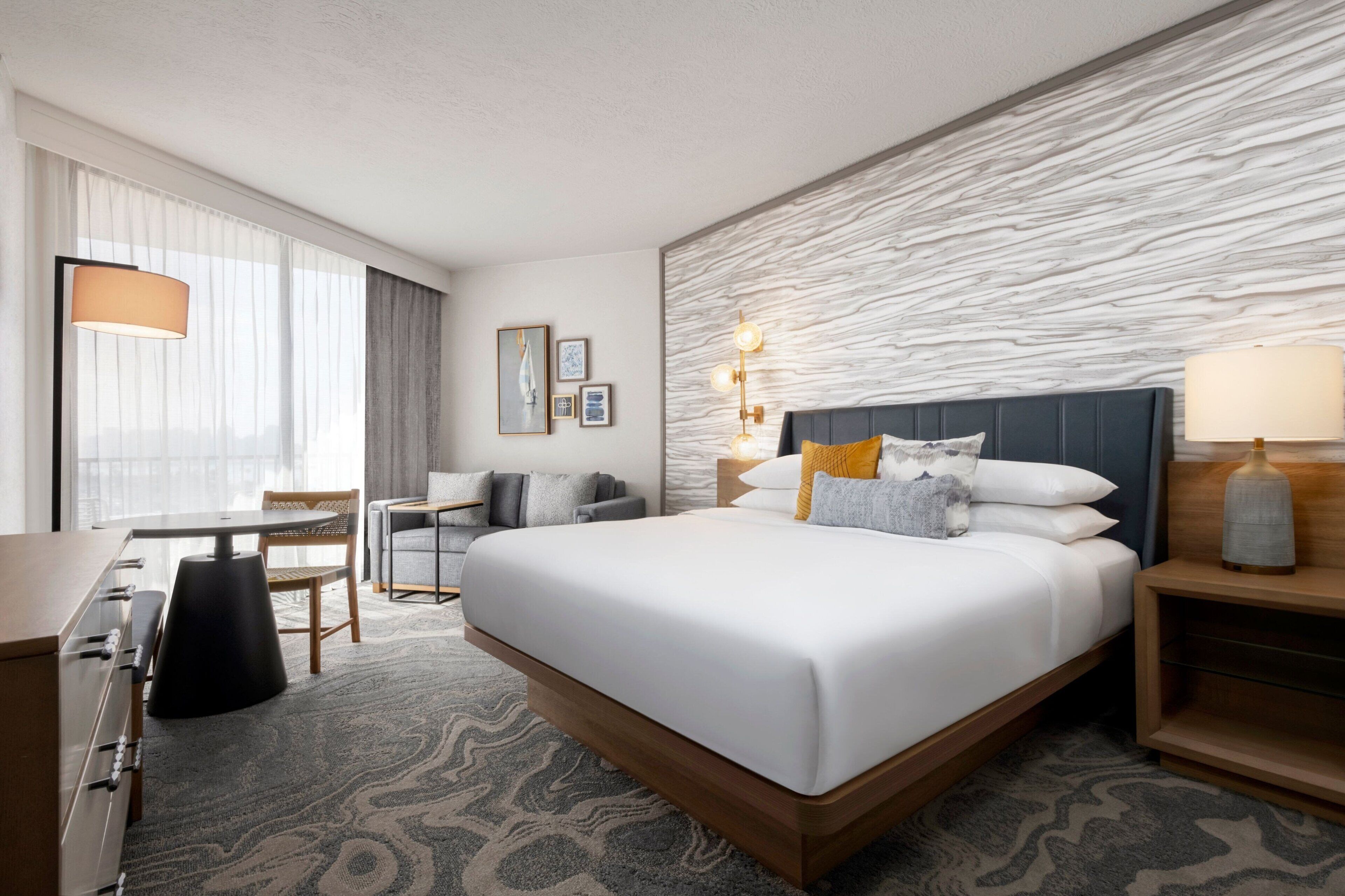 Sheraton San Diego Resort, San Diego: Hotel Reviews, Rooms & Prices ...