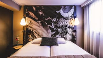 Standard Room, 2 Twin Beds | In-room safe, individually decorated, individually furnished, desk