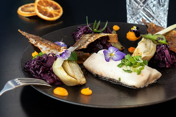 Frühstück, Mittagessen, Abendessen, französische Küche 
