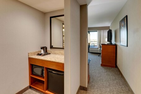Drury Inn Suites Phoenix Airport - Image 23