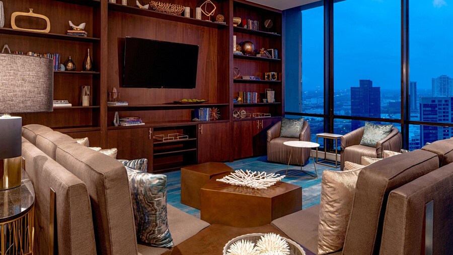 The Westin Galleria Houston