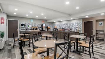 Gratis kontinental frukost varje dag