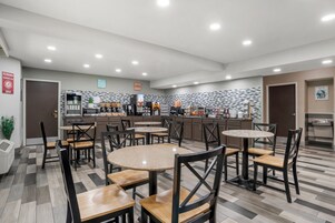 Desayuno continental incluido todos los días 