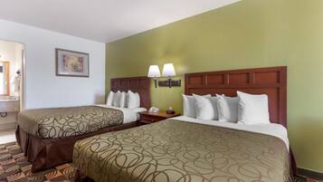 Pillowtop beds, desk, iron/ironing board, free WiFi