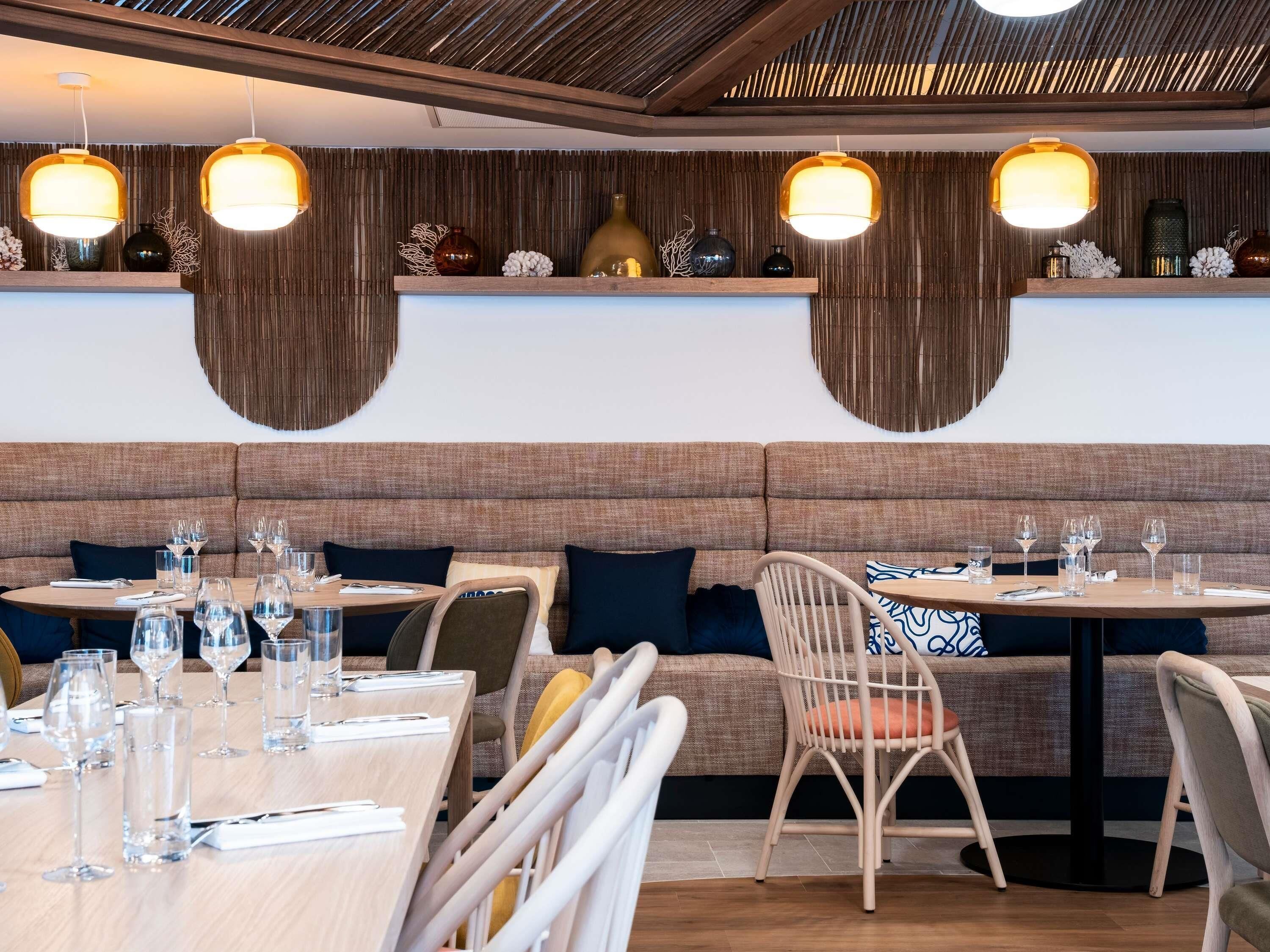 breakfast, lunch, dinner served; french cuisine