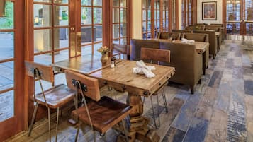 Lunch and dinner served, Mexican cuisine